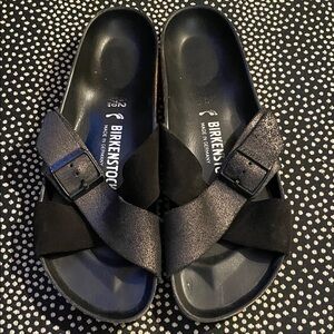 Birkenstock Shiny Black Cross-Strap Sandals, hardly any wear